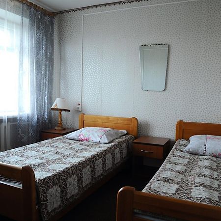 Circus Hotel Homel Buitenkant foto